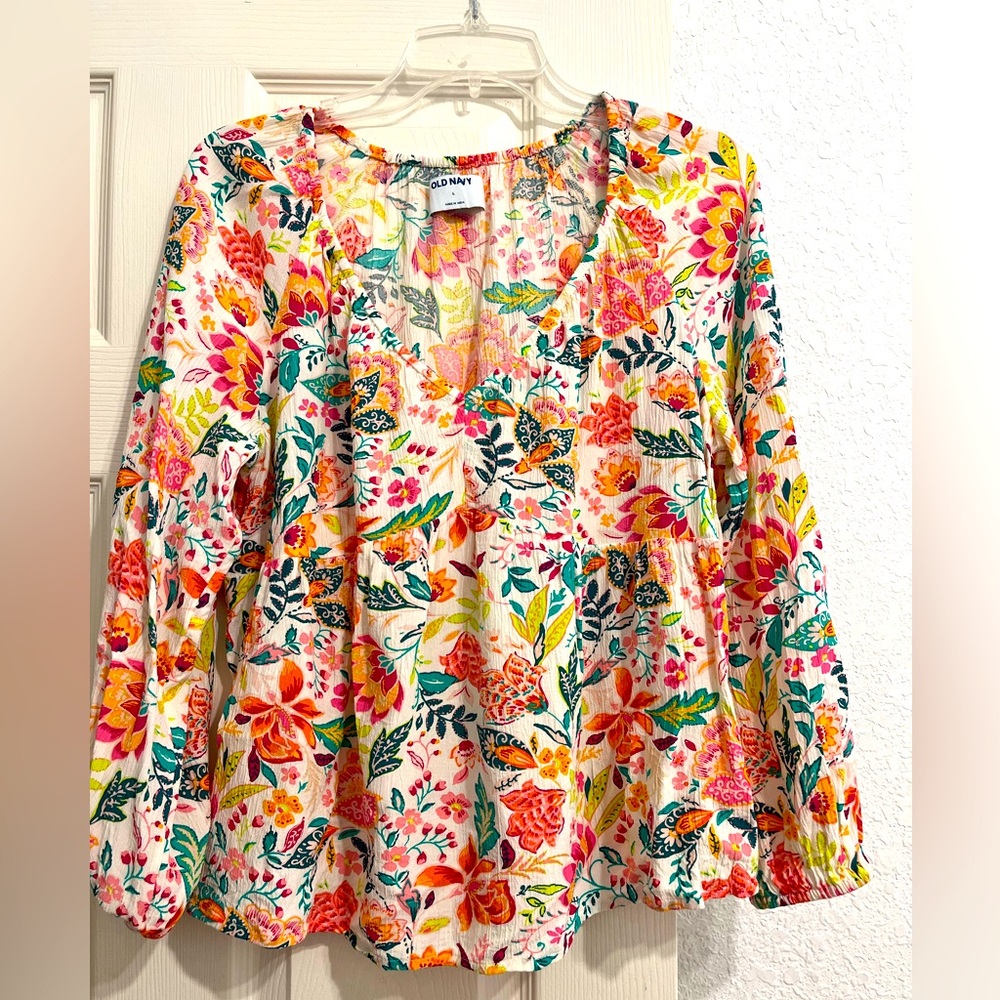 Old navy printed shirt gauze
